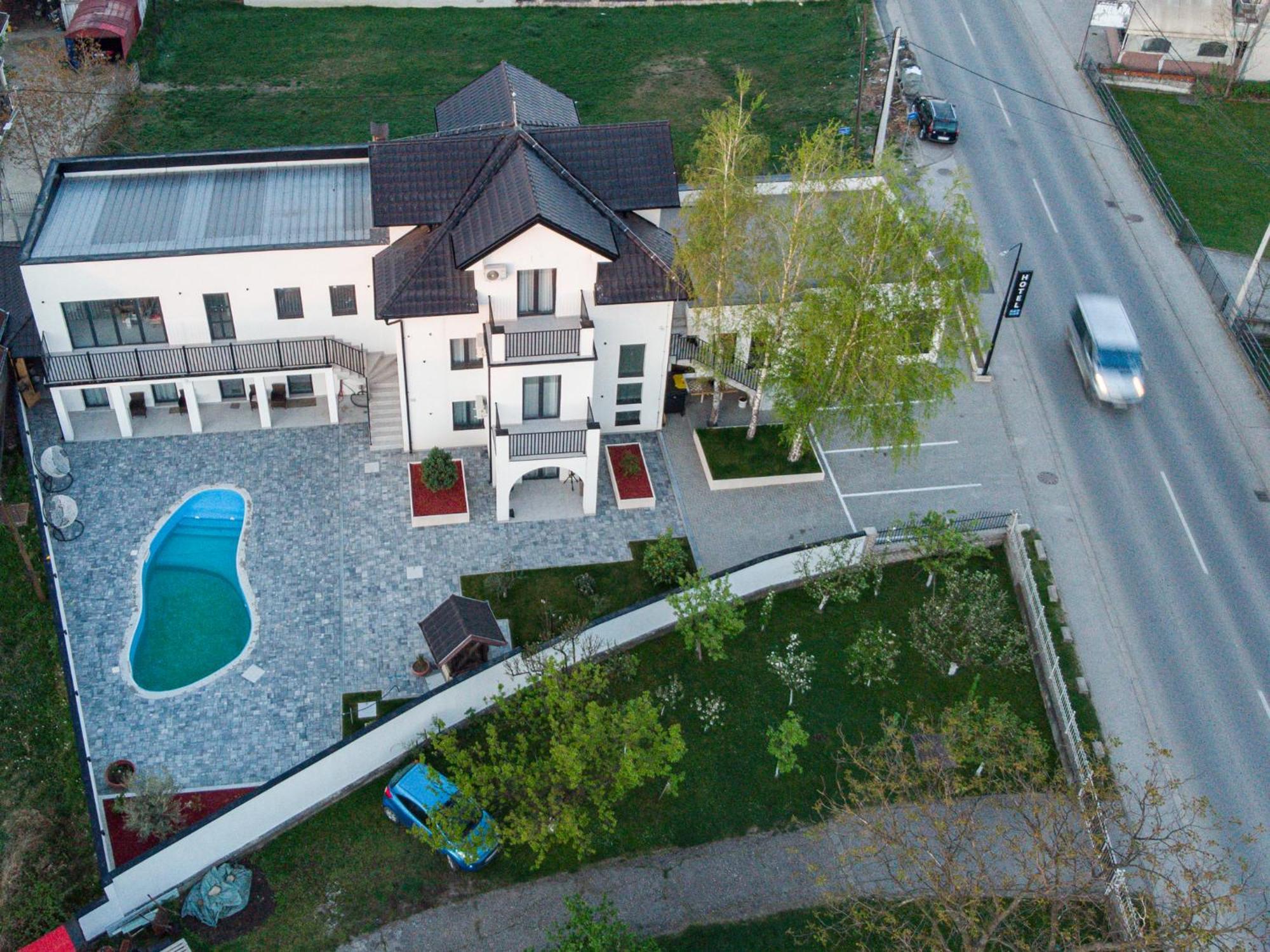 Hotel Kralj Kraljevo Exterior foto